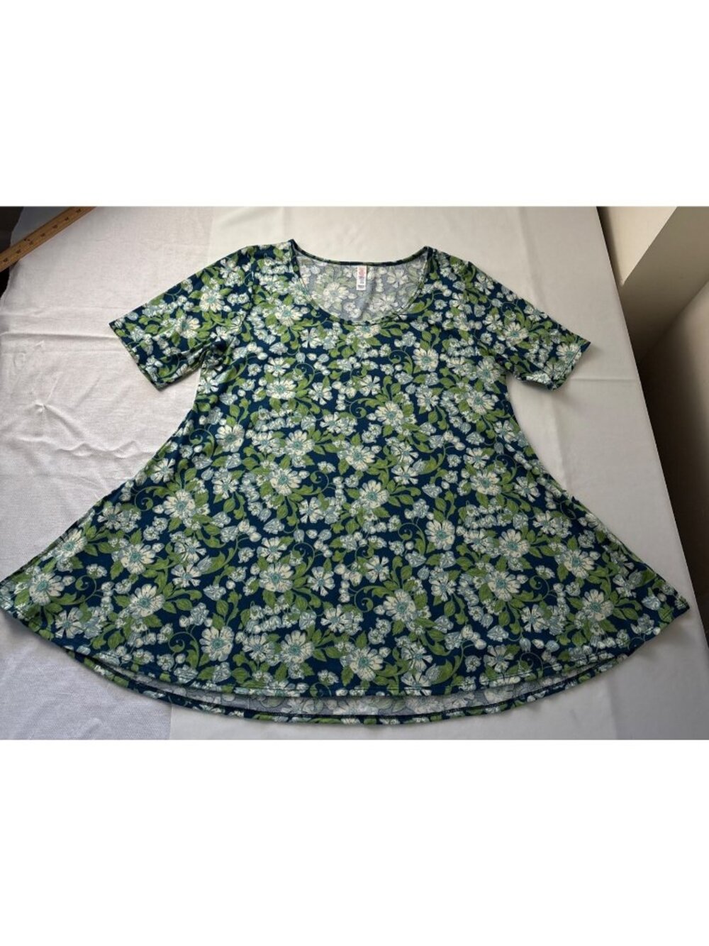 Lularoe Womens Floral Short Sleeve A-Line Tunic Dress Blue/Green Pattern Size L - Picture 8 of 12